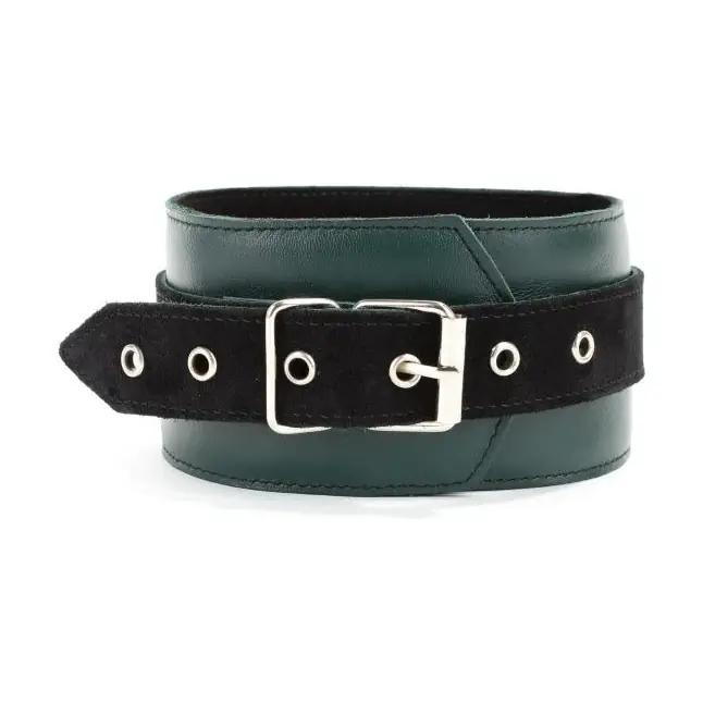 Изумрудный ошейник Emerald Collar On The Strap - Lady s Arsenal. Фотография 2.