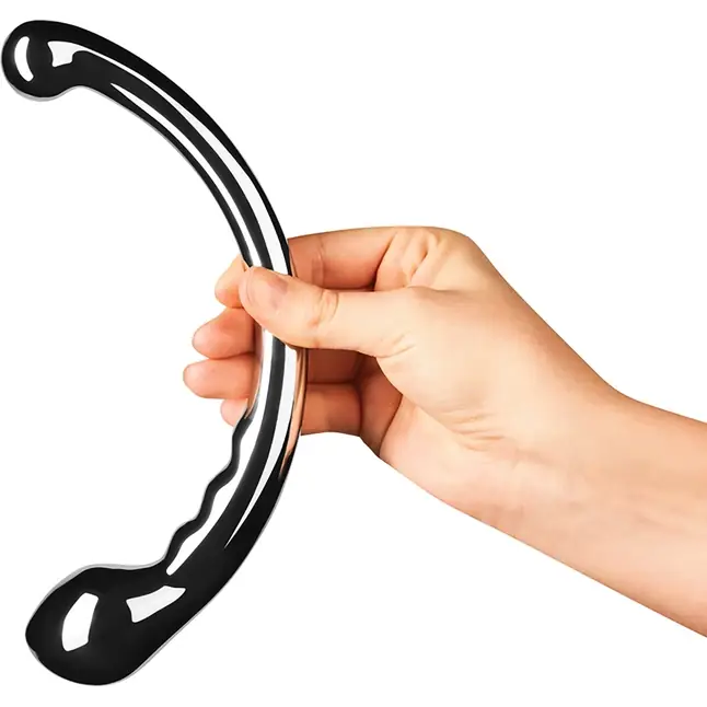 Серебристый фаллоимитатор в форме дуги Hoop - 19,7 см. Фотография 3.