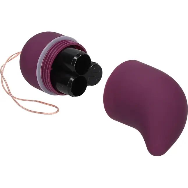 Фиолетовое виброяйцо Medium Wireless Vibrating G-Spot Egg с пультом - 7,5 см - Shots Toys. Фотография 5.
