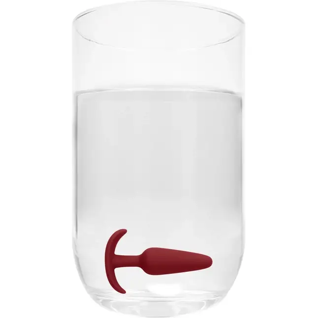 Красная анальная пробка для ношения Slim Butt Plug - 8,3 см - Shots Toys. Фотография 3.