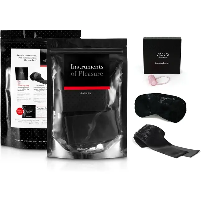 Эротический набор Instruments of Pleasure с эрекционным виброкольцом. Фотография 5.