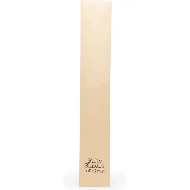 Черный стек Bound to You Faux Leather Riding Crop - 57 см - Fifty Shades of Grey. Фотография 4.