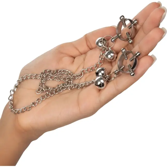 Металлические зажимы для сосков на цепочке Nipple Grips 4-Point Nipple Press with Bells - Nipple Play. Фотография 2.
