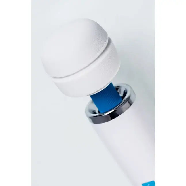 Белый вибромассажёр Magic Wand Europe - 31,5 см. Фотография 10.