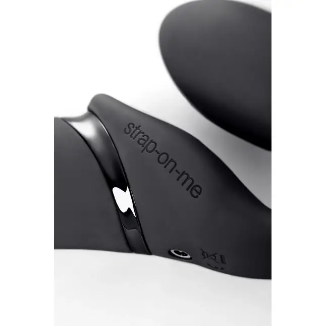 Черный безремневой вибрострапон Vibrating Bendable Strap-On - size L. Фотография 10.