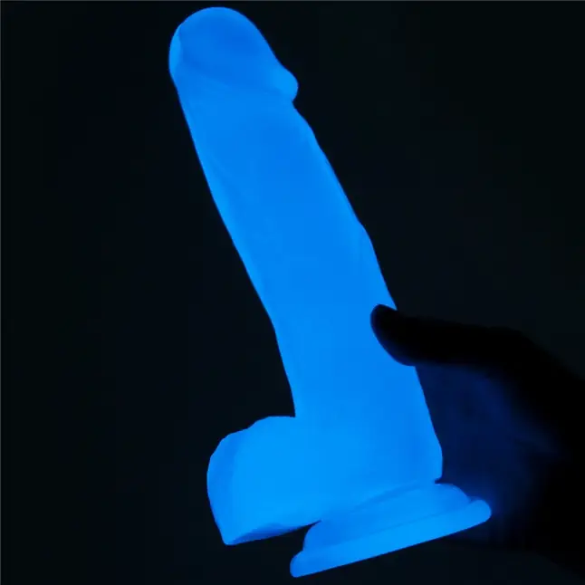 Прозрачный, светящийся в темноте фаллоимитатор Lumino Play Dildo - 19 см. Фотография 4.