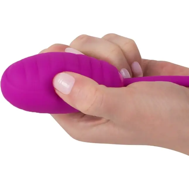Лиловое виброяйцо Super Soft Silicone Love Ball. Фотография 2.