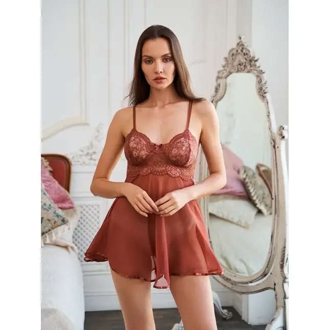 Полупрозрачная летящая сорочка из однотонного шифона. Фотография 11.