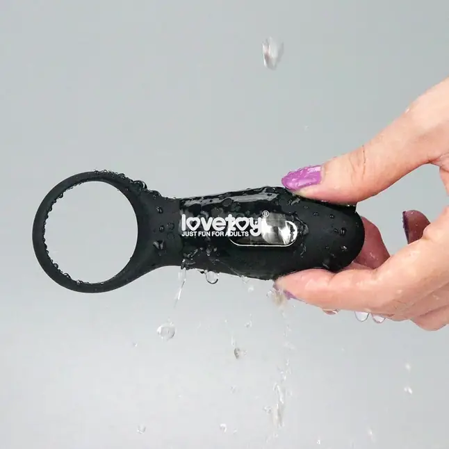 Черное эрекционное виброкольцо IJOY Rechargeable Stamina Ring. Фотография 3.