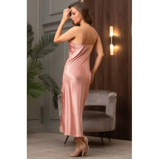 Длинная соблазнительная сорочка Aurelia из натурального шелка. Фотография 9.