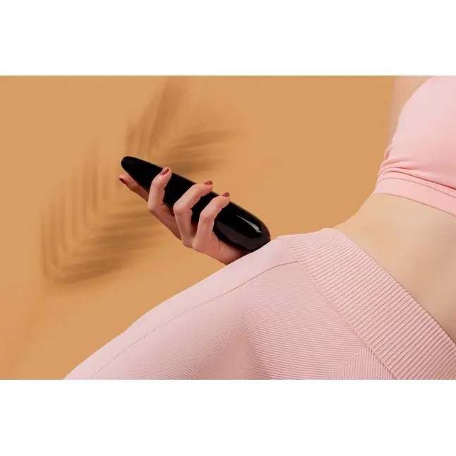 Массажер Le Wand Crystal Wand из черного обсидиана. Фотография 14.
