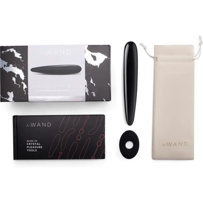 Массажер Le Wand Crystal Slim Wand из черного обсидиана. Фотография 7.