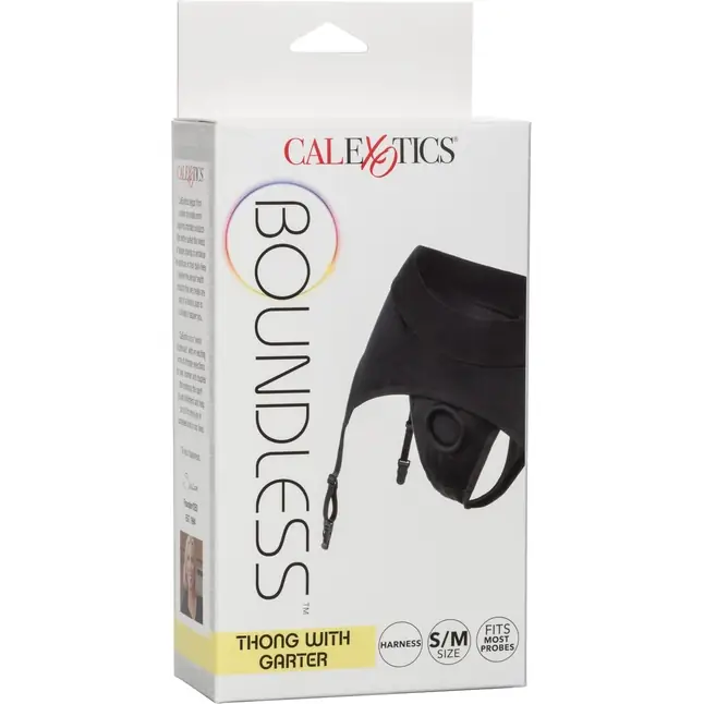 Черные трусики для страпона Thong with Garter размера S/M - Boundless. Фотография 5.