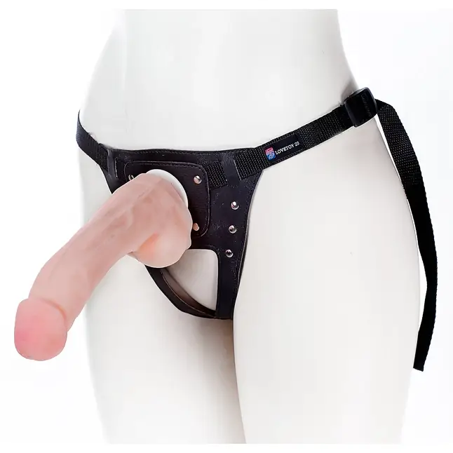 Податливый фаллос на трусиках Harness - 21 см - HARNESS CLASSIC