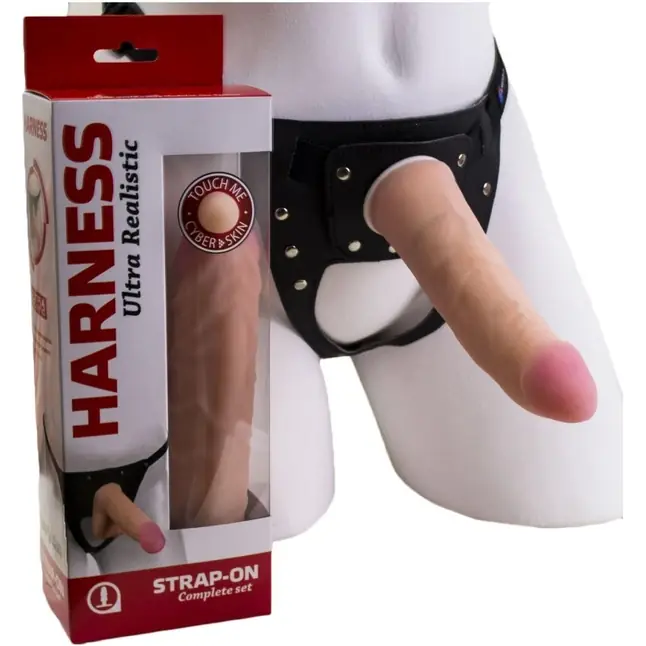 Реалистичный страпон Harness из трусиков и насадки-фаллоса - 18,5 см - HARNESS CLASSIC