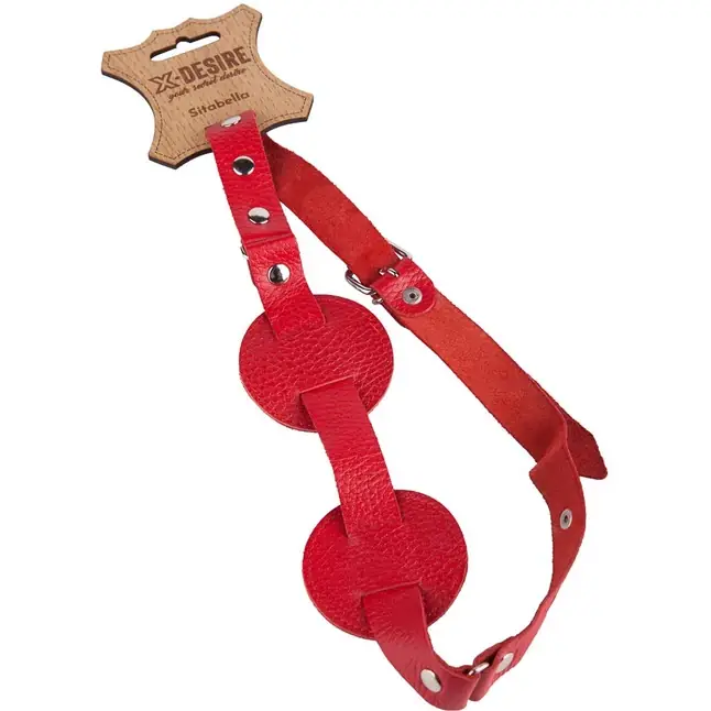 Красная кожаная маска на глаза для эротических игр - BDSM accessories. Фотография 3.
