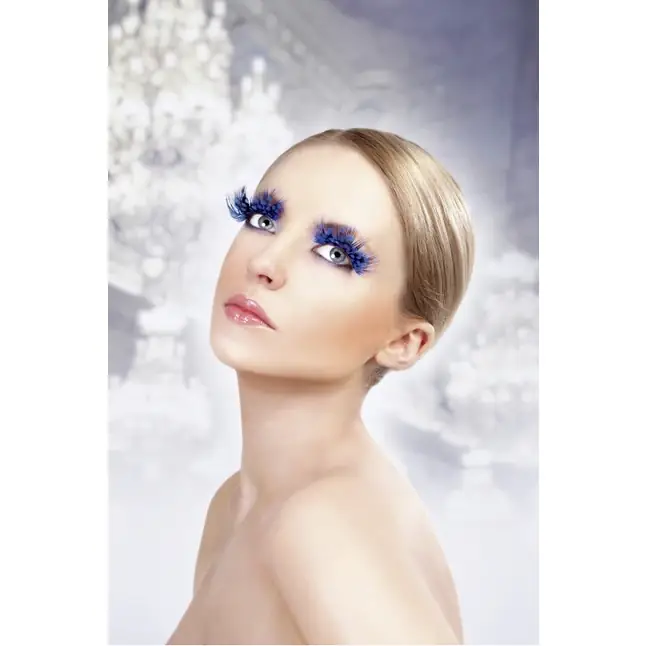 Голубые пушистые ресницы из перьев - Eyelashes Collection. Фотография 2.