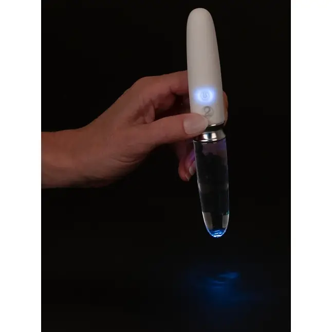 Двусторонний вибратор Straight LED - 17,7 см - You2Toys. Фотография 7.