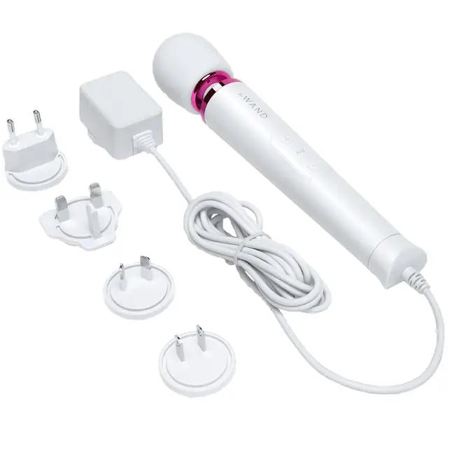 Белый проводной вибратор Le Wand Petite Vibrating Massager - 25 см. Фотография 3.