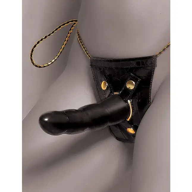 Женский страпон First Time Vibrating Strap-On Set с вибропулей для клиторальной стимуляции - 16,5 см - Fetish Fantasy Gold. Фотография 2.
