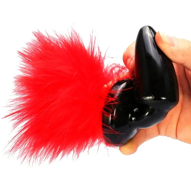 Пробка с хвостиком Red Bunny - 11 см. Фотография 2.