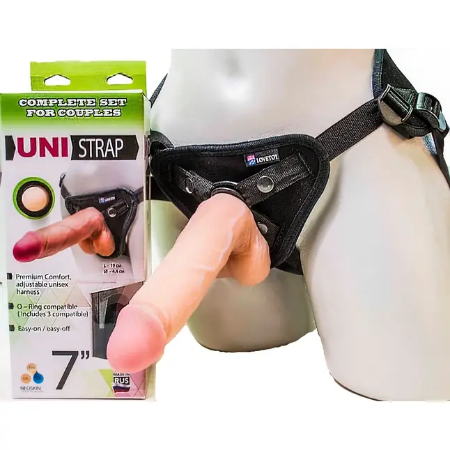 Страпон-унисекс с двумя насадками UNI strap 7 Harness - 19 и 12 см - HARNESS UNI STRAP