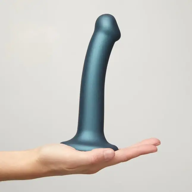Голубой фаллоимитатор Mono Density Dildo Size M - 16 см. Фотография 4.