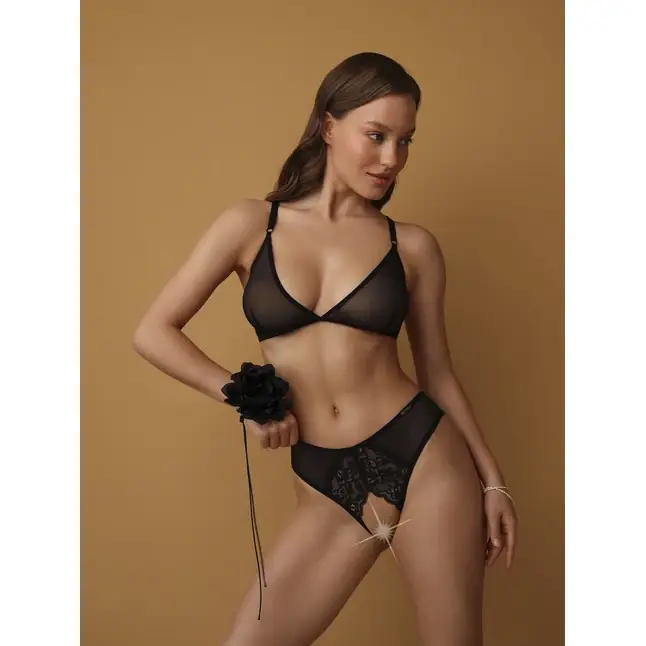 Эффектные трусики с доступом и бантом сзади - Easy to love. Фотография 4.