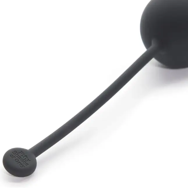 Вагинальные шарики Tighten and Tense Silicone Jiggle Balls - Fifty Shades of Grey. Фотография 4.