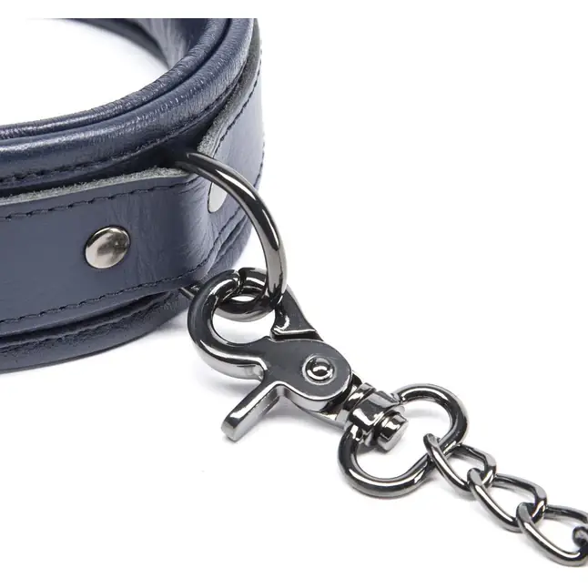 Тёмно-синий кожаный ошейник с поводком DARKER LIMITED COLLECTION COLLAR CHAIN - Fifty Shades Darker. Фотография 2.