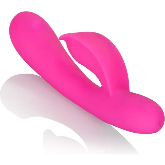 Розовый перезаряжаемый вибромассажер Embrace Massaging Tickle с движущимся шариком - Embrace. Фотография 6.