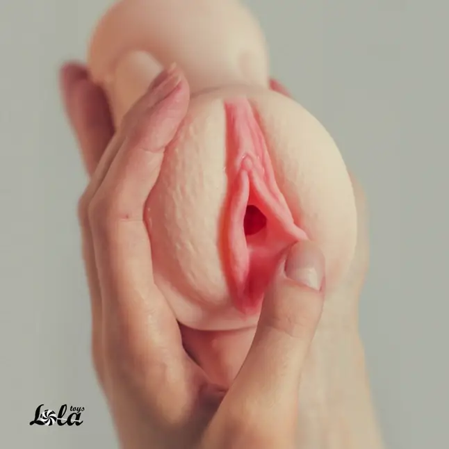 Двусторонний мастурбатор Goddess of Love - вагина и ротик - Satisfaction. Фотография 5.