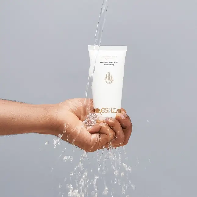 Интимный гель-смазка на водной основе Moisturising Unisex Lubricant - 100 мл. Фотография 3.