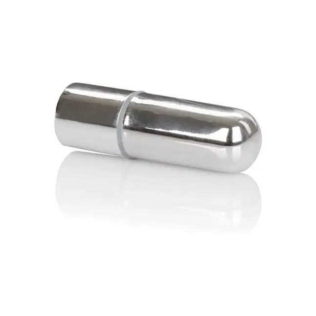 Серебристая перезаряжаемая вибропуля Rechargeable Mini Bullet. Фотография 5.