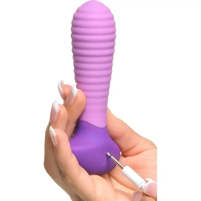 Сиреневый анальный вибратор с рёбрышками Petite Tease-Her - 11,9 см - Fantasy For Her. Фотография 7.